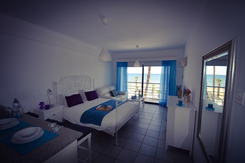 Krasas Beach Apartment Rentals Larnaca Cameră foto
